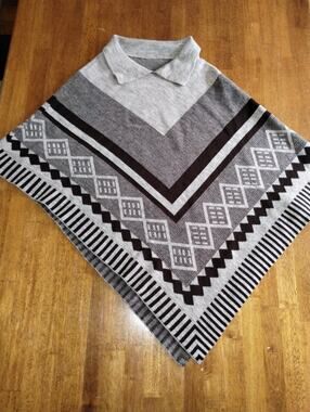 Geometric Collared Fringe Poncho Sweater Cream Brown Fall Cozy Knit Autumn
